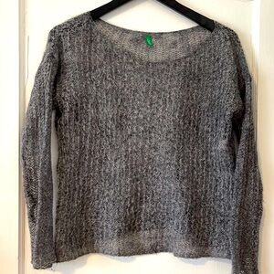Gray Crew Neck Sweater with Relaxed Fit and Open-Knit Texture